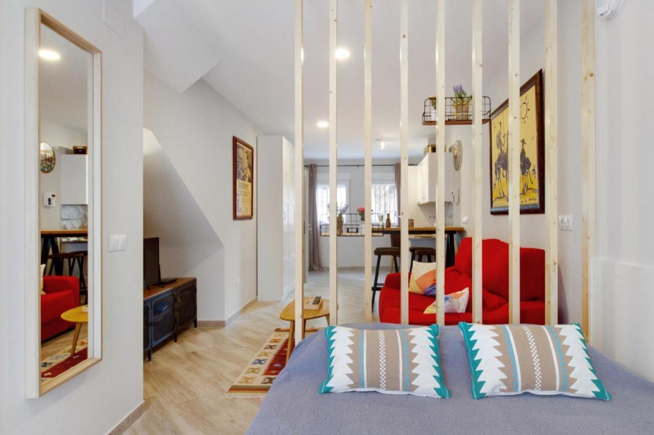 Barcelo 21, Parking On Request, Atico With Terrace & Studio With Patio, Center, Breakfast Included, Quite Neighborhood, Bc Málaga Exteriör bild