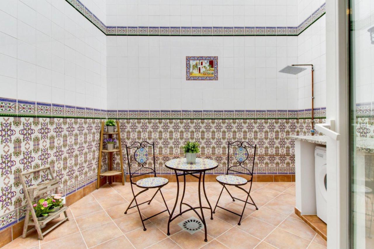 Barcelo 21, Parking On Request, Atico With Terrace & Studio With Patio, Center, Breakfast Included, Quite Neighborhood, Bc Málaga Exteriör bild