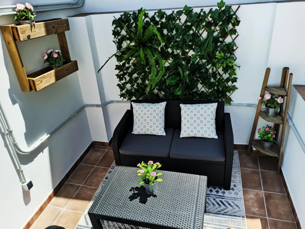 Barcelo 21, Parking On Request, Atico With Terrace & Studio With Patio, Center, Breakfast Included, Quite Neighborhood, Bc Málaga Exteriör bild